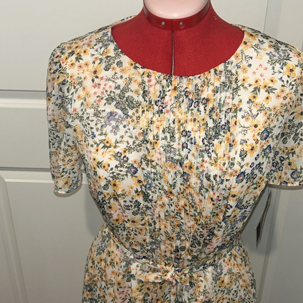 Everlily Floral Yellow Short Sleeve Garden Party Dress w/ Belt Size Large - Picture 2 of 5